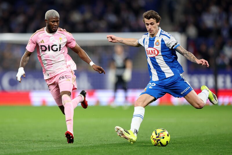 Màn trình diễn ấn tượng của hàng thủ hai đội Espanyol vs Real Oviedo